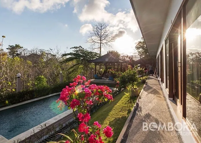 Bombora Surf Camp Uluwatu