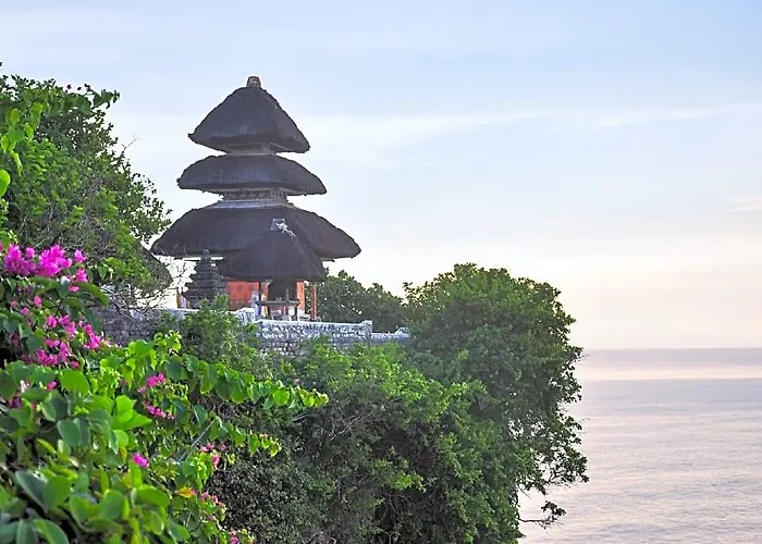 Konukevi Bombora Surf Camp Uluwatu